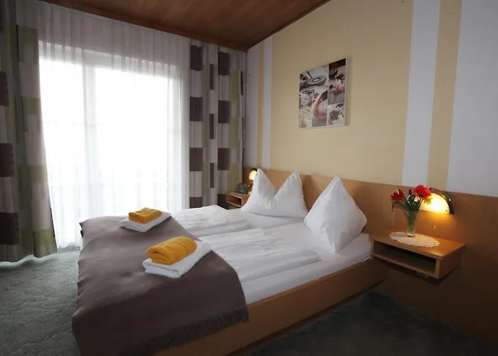 & Fruehstueckspension Raabtal