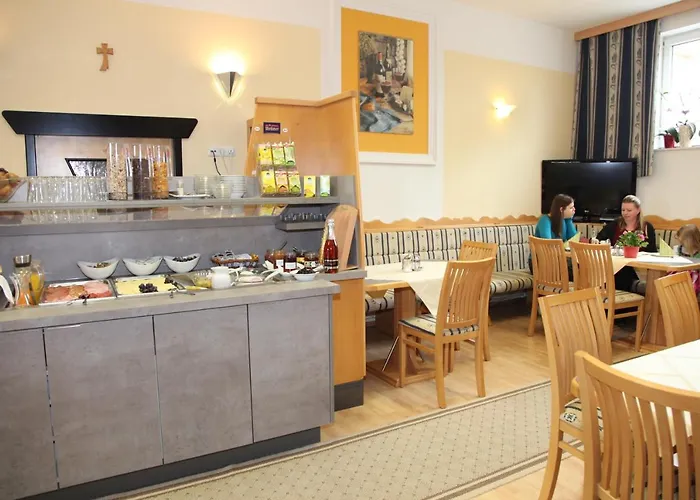 & Fruehstueckspension Raabtal فندق مبيت وإفطار 3*