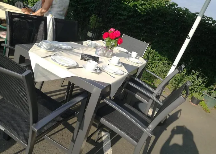 & Fruehstueckspension Raabtal Feldbach (Styria)