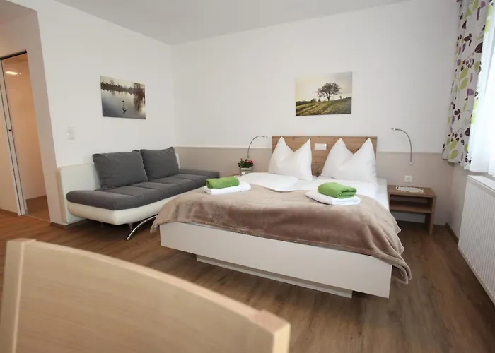 فندق مبيت وإفطار & Fruehstueckspension Raabtal