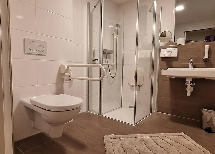 & Fruehstueckspension Raabtal 3*